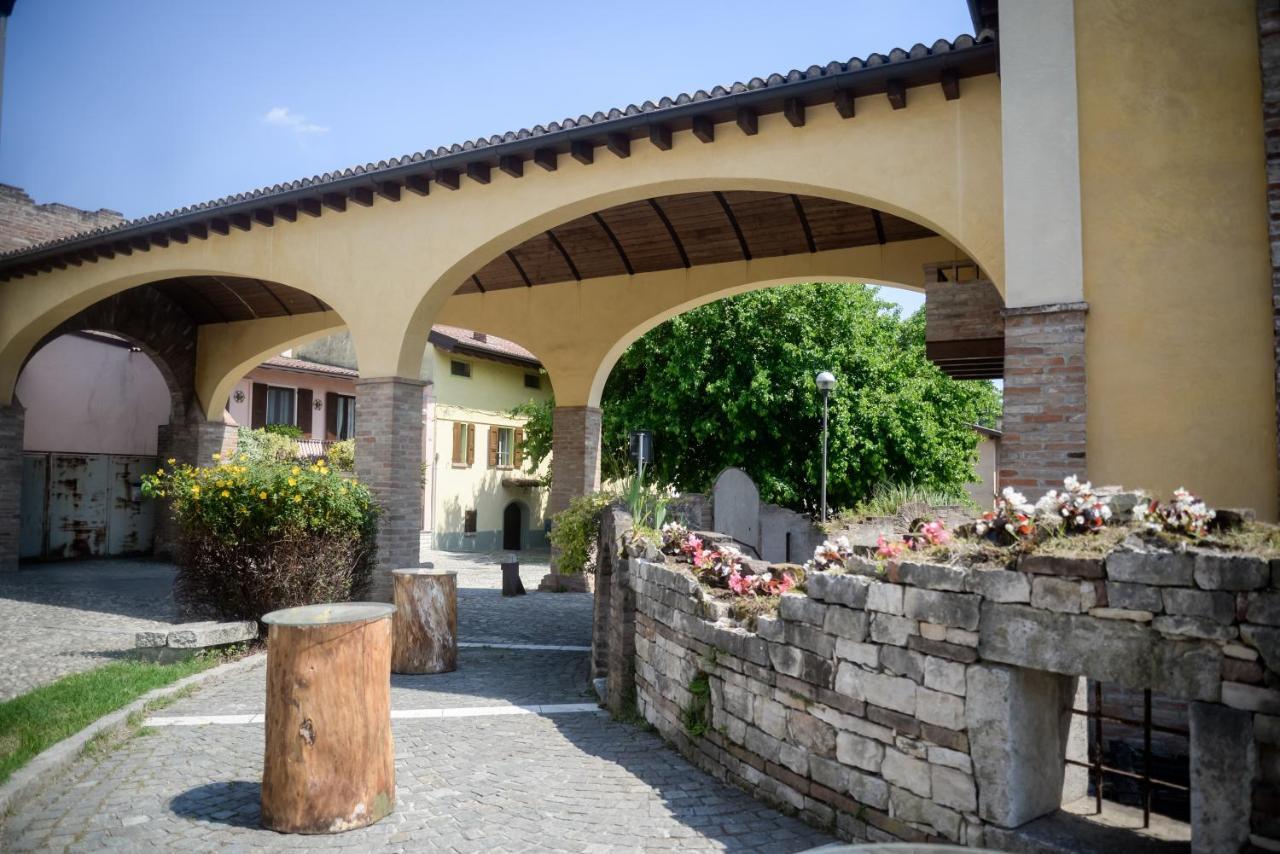 La Corte Dell'Elmo Salo Luaran gambar